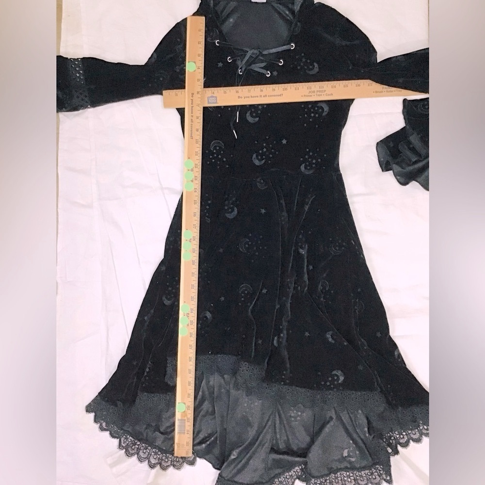 Celestial Hooded Velvet Dress - Picture 9 of 11